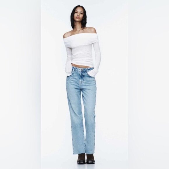 NWOT - Zara, Women's High Rise Straight Leg Jeans - Light Blue. Size: 2 (US). - Picture 9 of 14